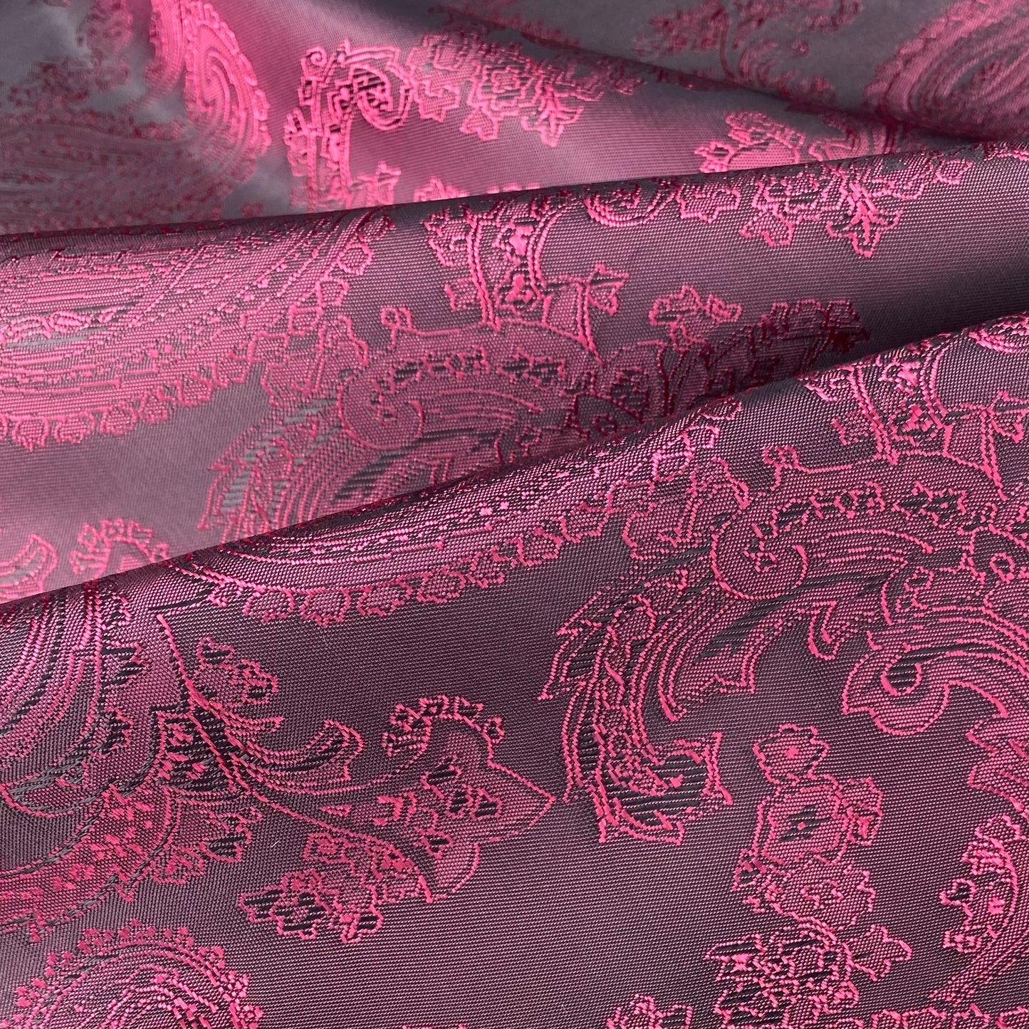 Two Tone Paisley Jacquard Lining - Pink/Black