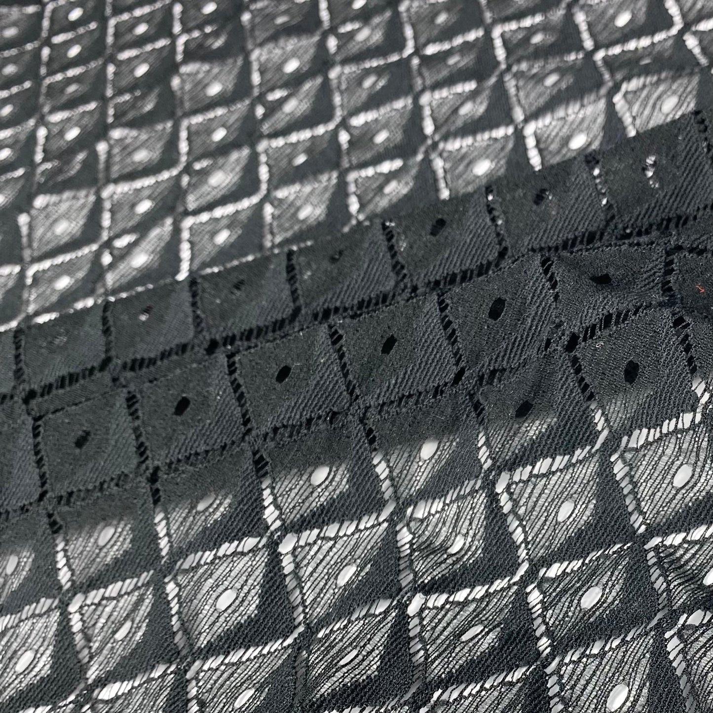 Diamond Patterned Lace - Black