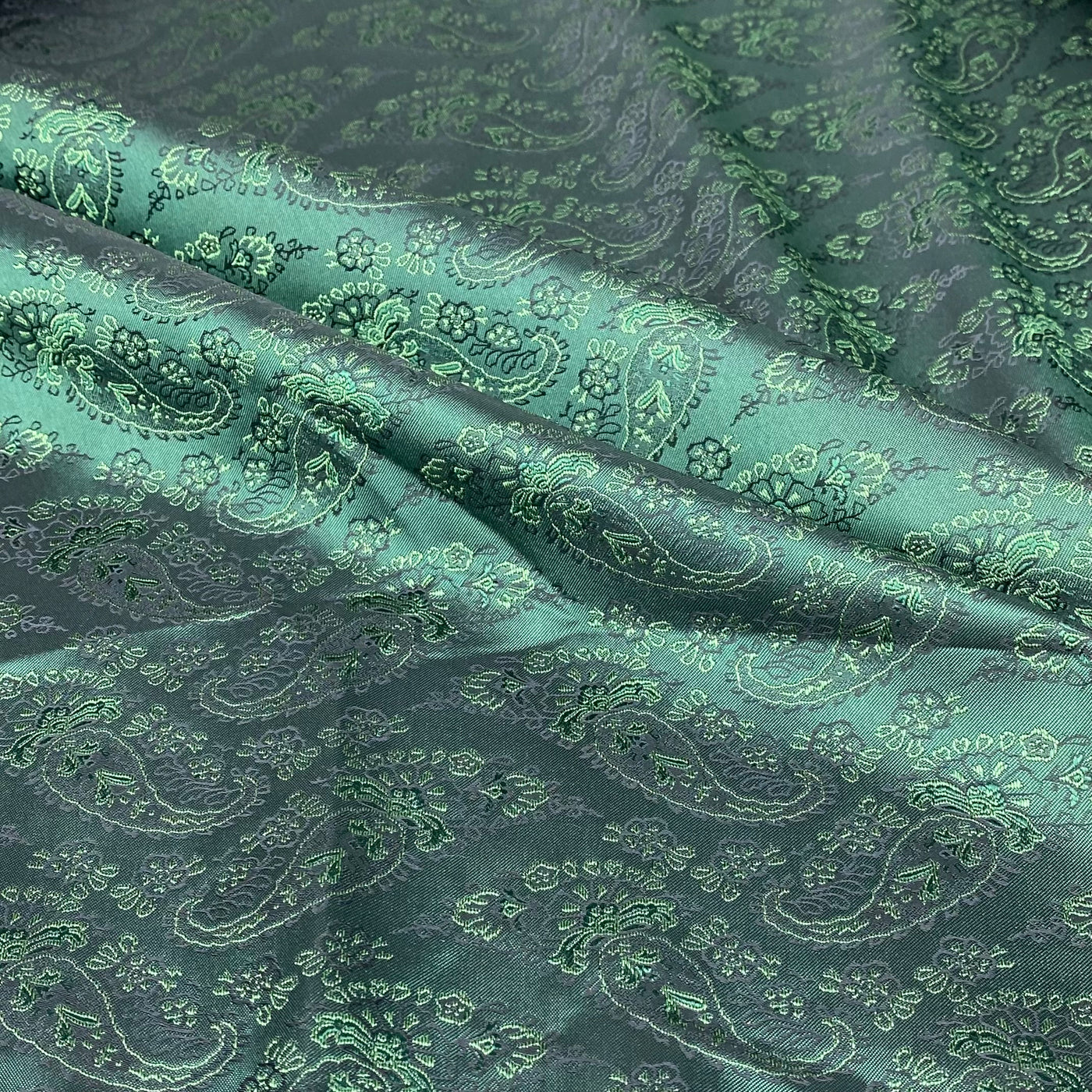 Paisley Silk/Polyester Jacquard - Green / Black - Remnant