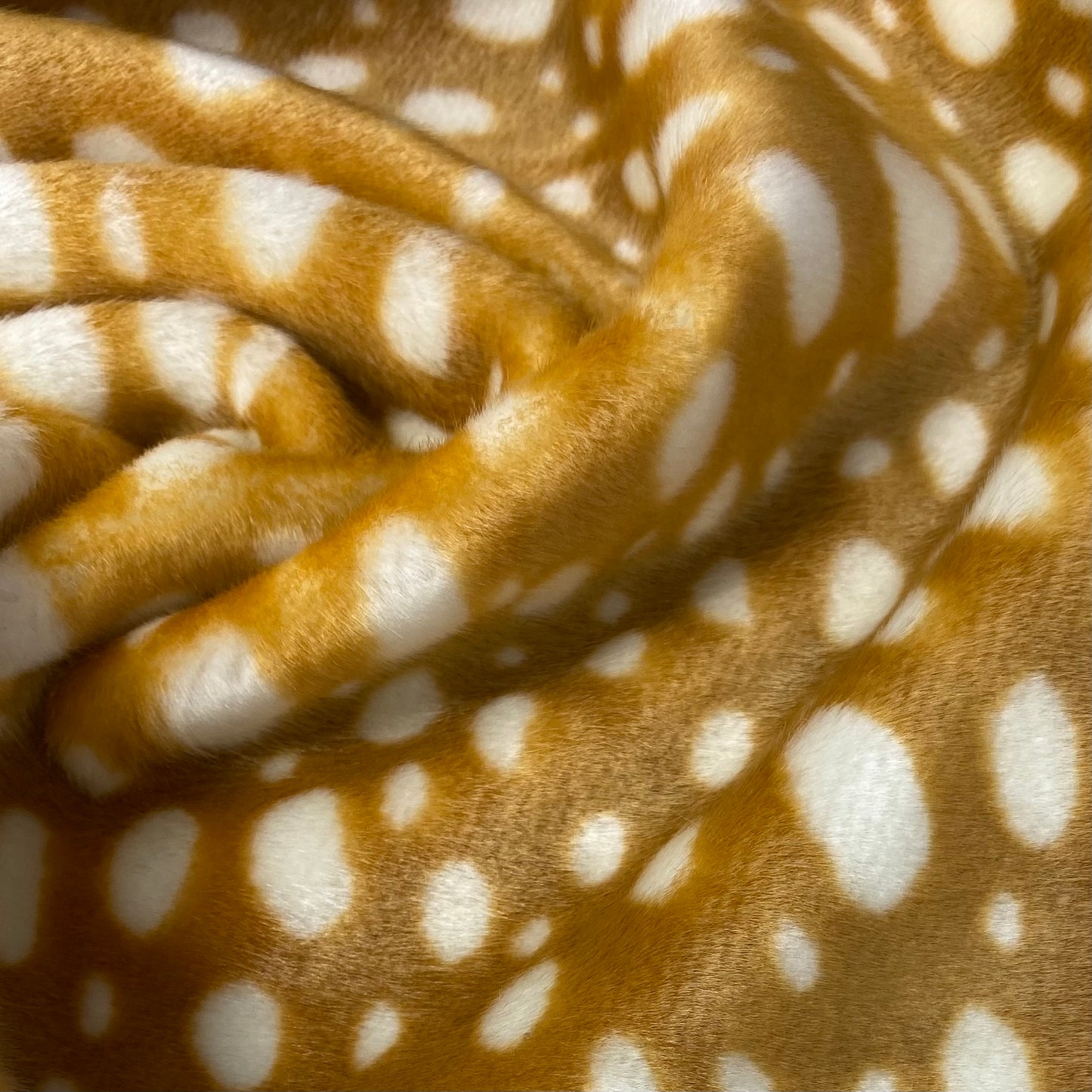 Luxury Faux Fur - Spotted - Remnant- Copper/White
