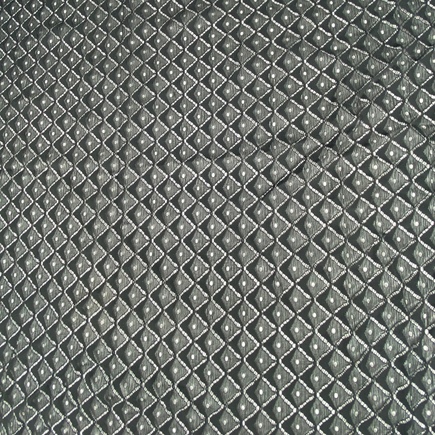 Diamond Patterned Lace - Black