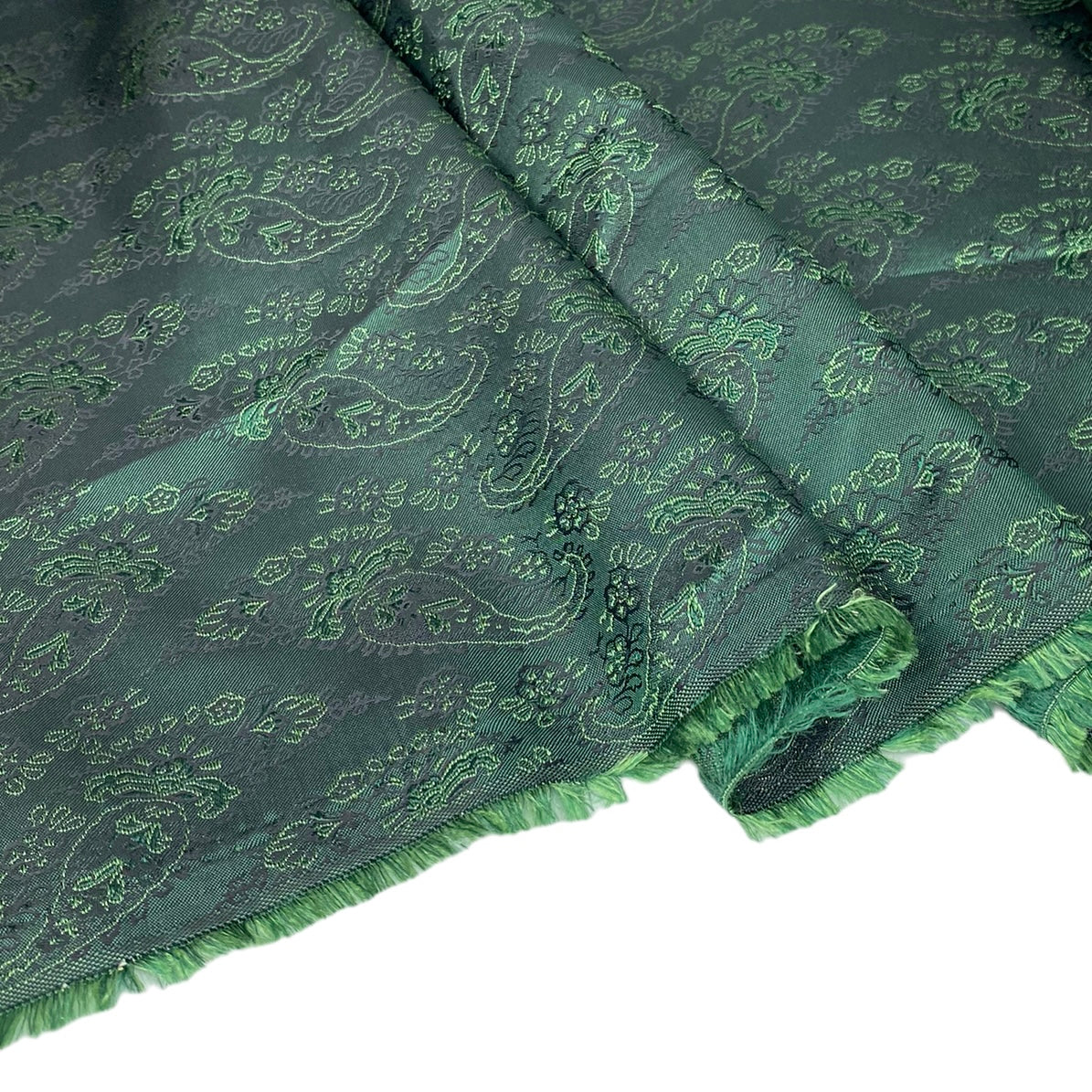 Paisley Silk/Polyester Jacquard - Green / Black - Remnant
