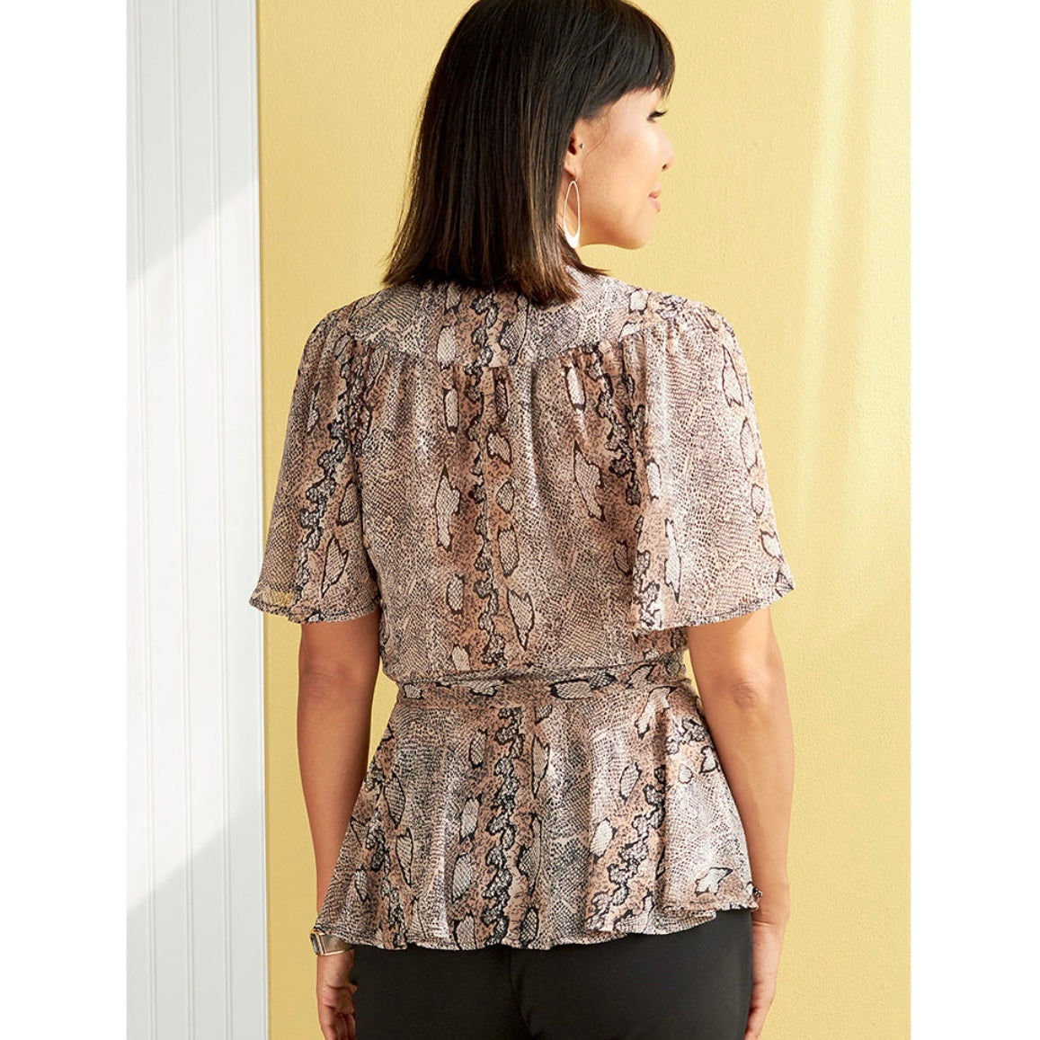 Butterick B6828 Tops Sewing Pattern