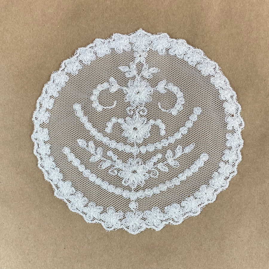 Circle Floral Embroidered Applique Patch - White