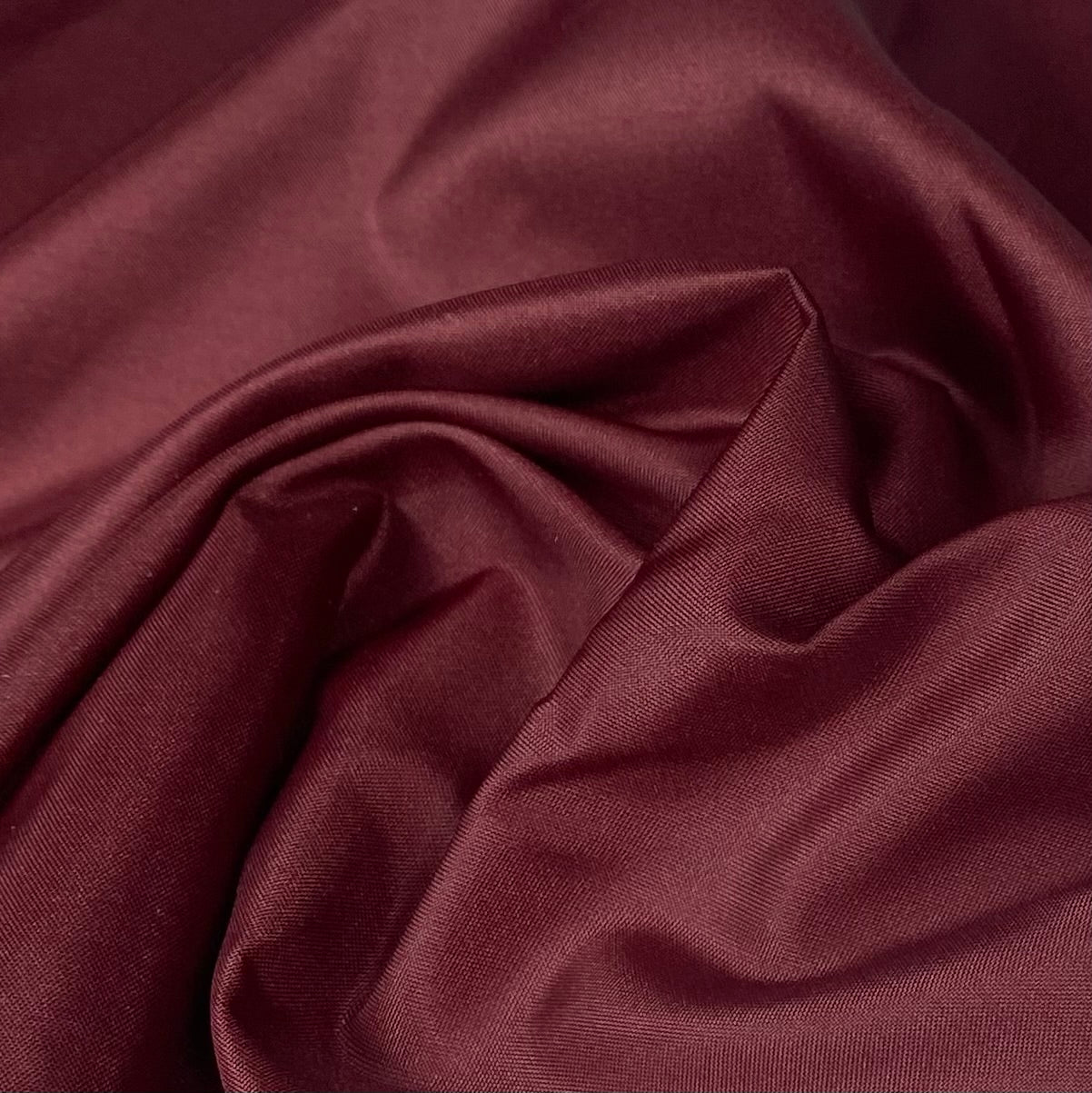 Water Repellent Nylon Lining - Maroon