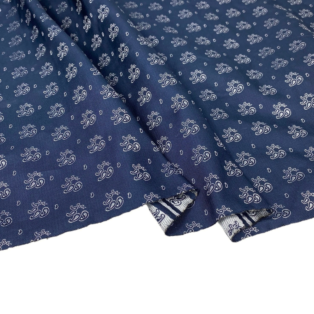 Silk Paisley Jacquard Remnant - Navy/White
