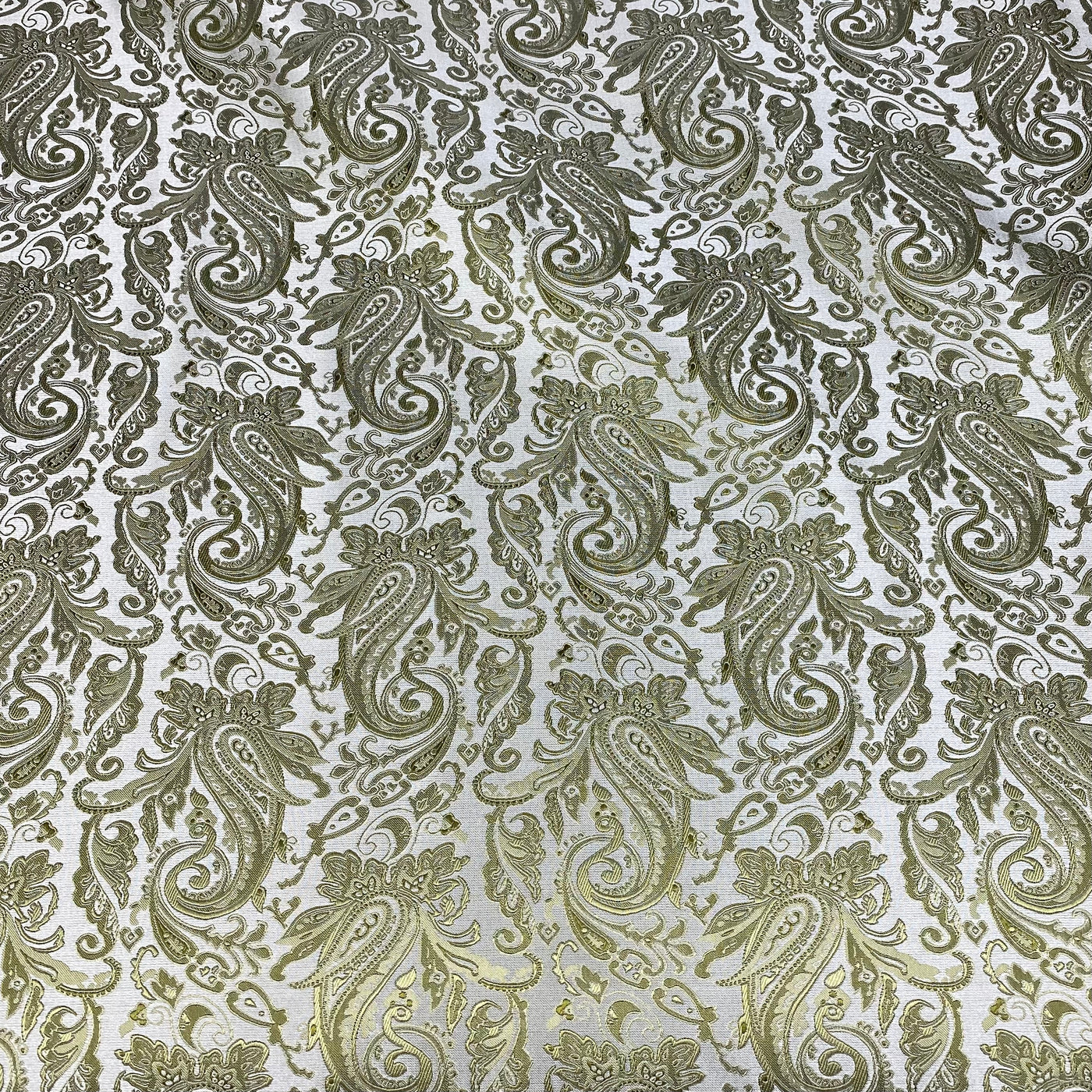 Paisley Silk Jacquard - Green / White - Remnant