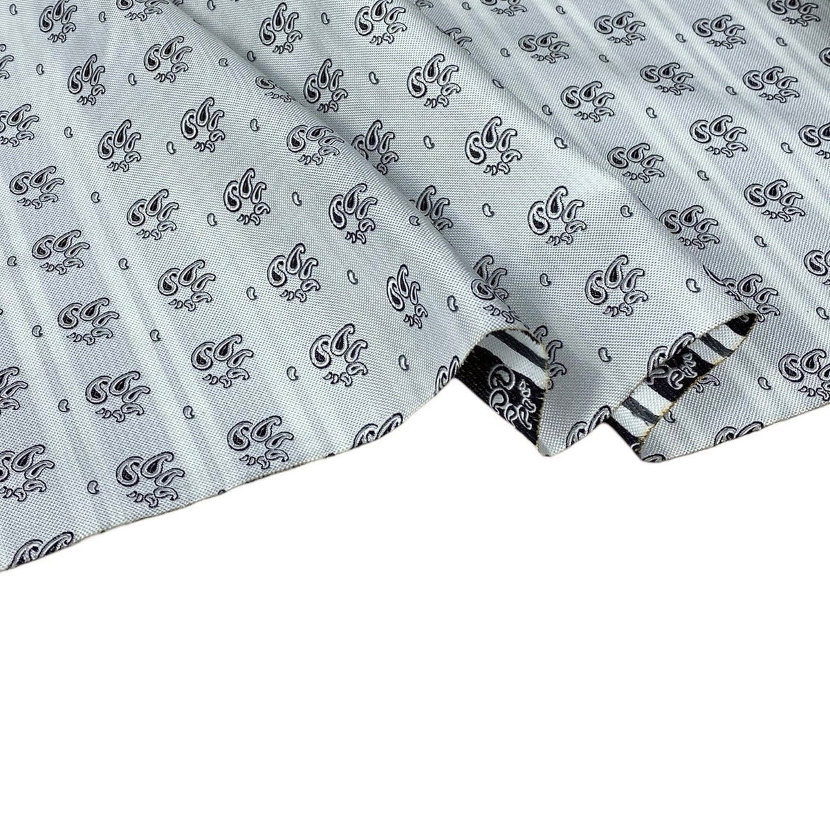 Silk Paisley Jacquard Remnant - White/Black