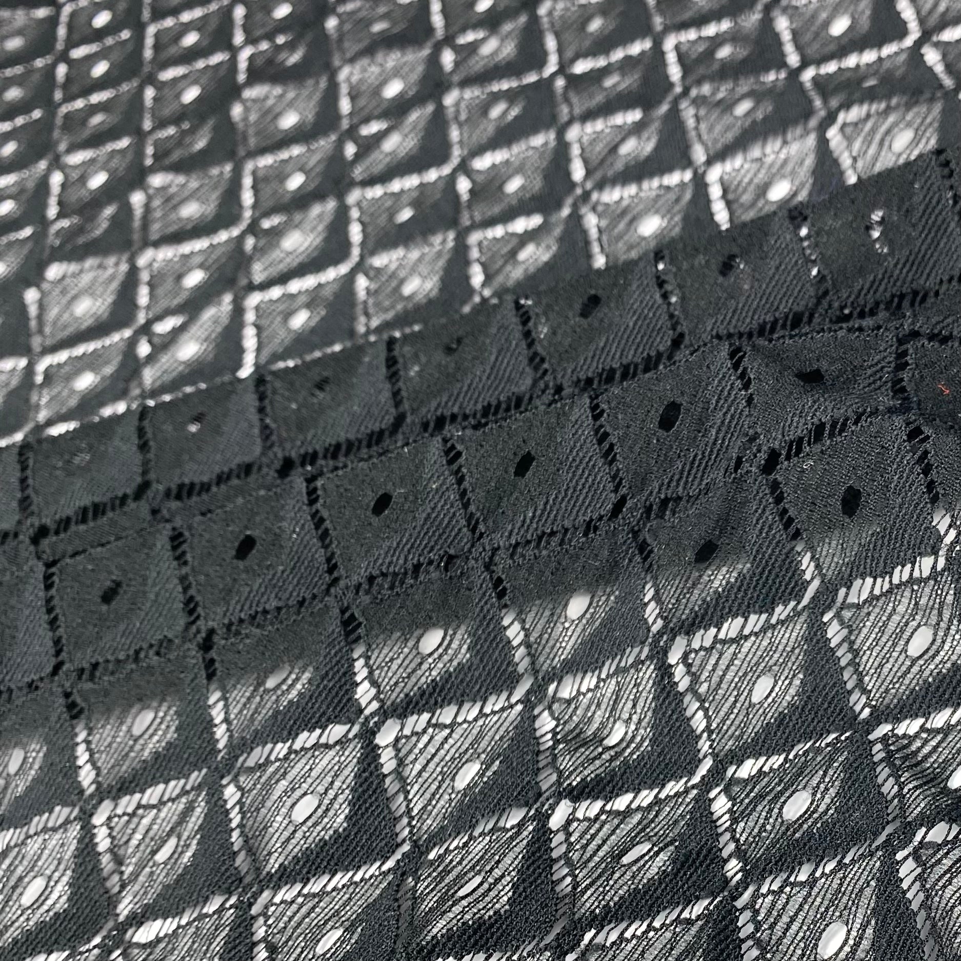 Diamond Patterned Lace - Black