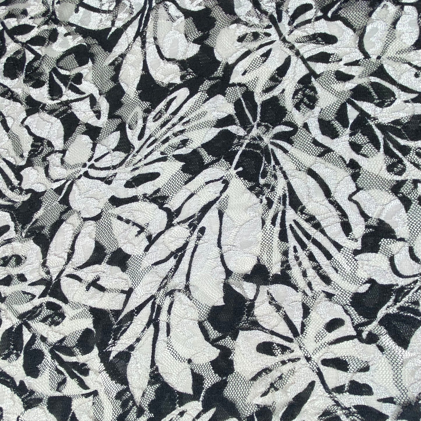 Printed Floral Lace - Black/White