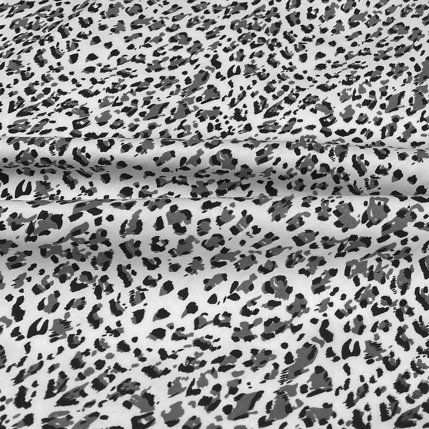 Lightweight Printed Cotton Cheetah - White/Black/Grey