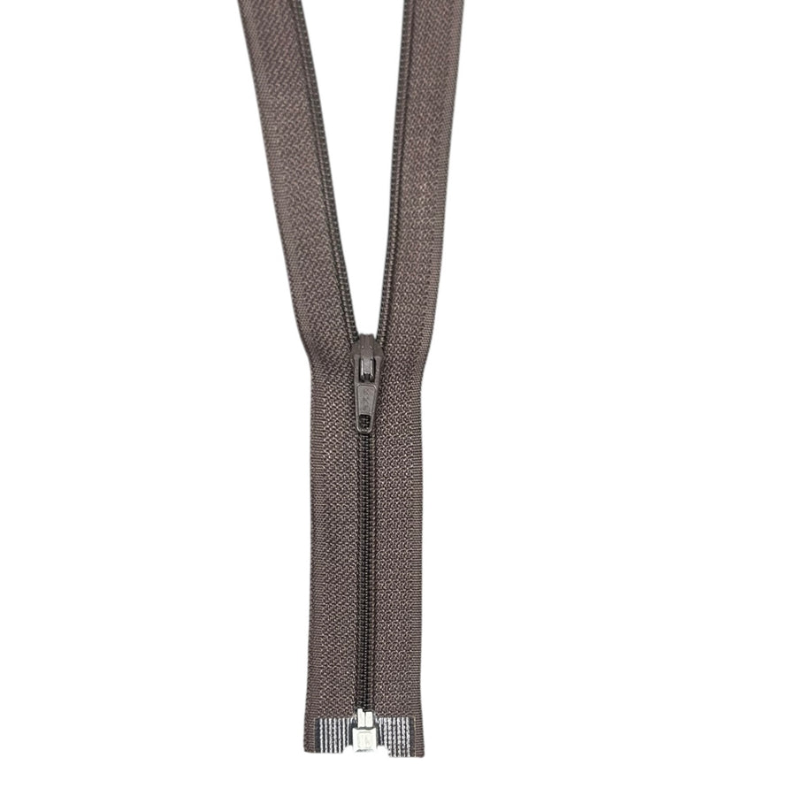 Coil One-Way Open End Zipper
 18” - Brown