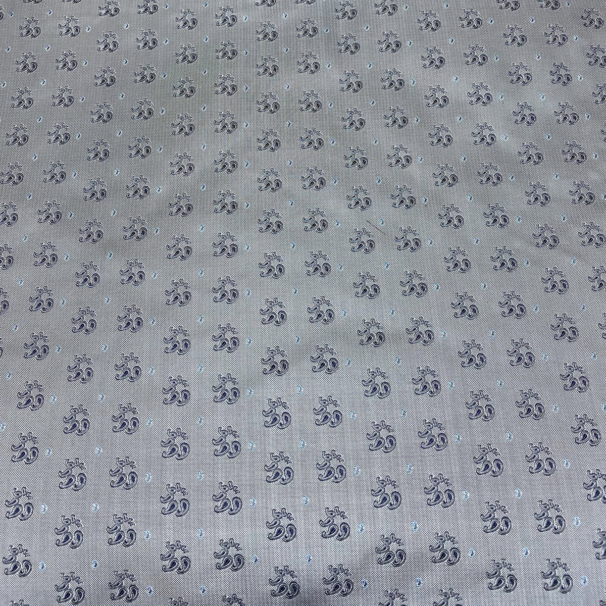 Silk Paisley Jacquard Remnant - Grey/White/Navy/Light Blue