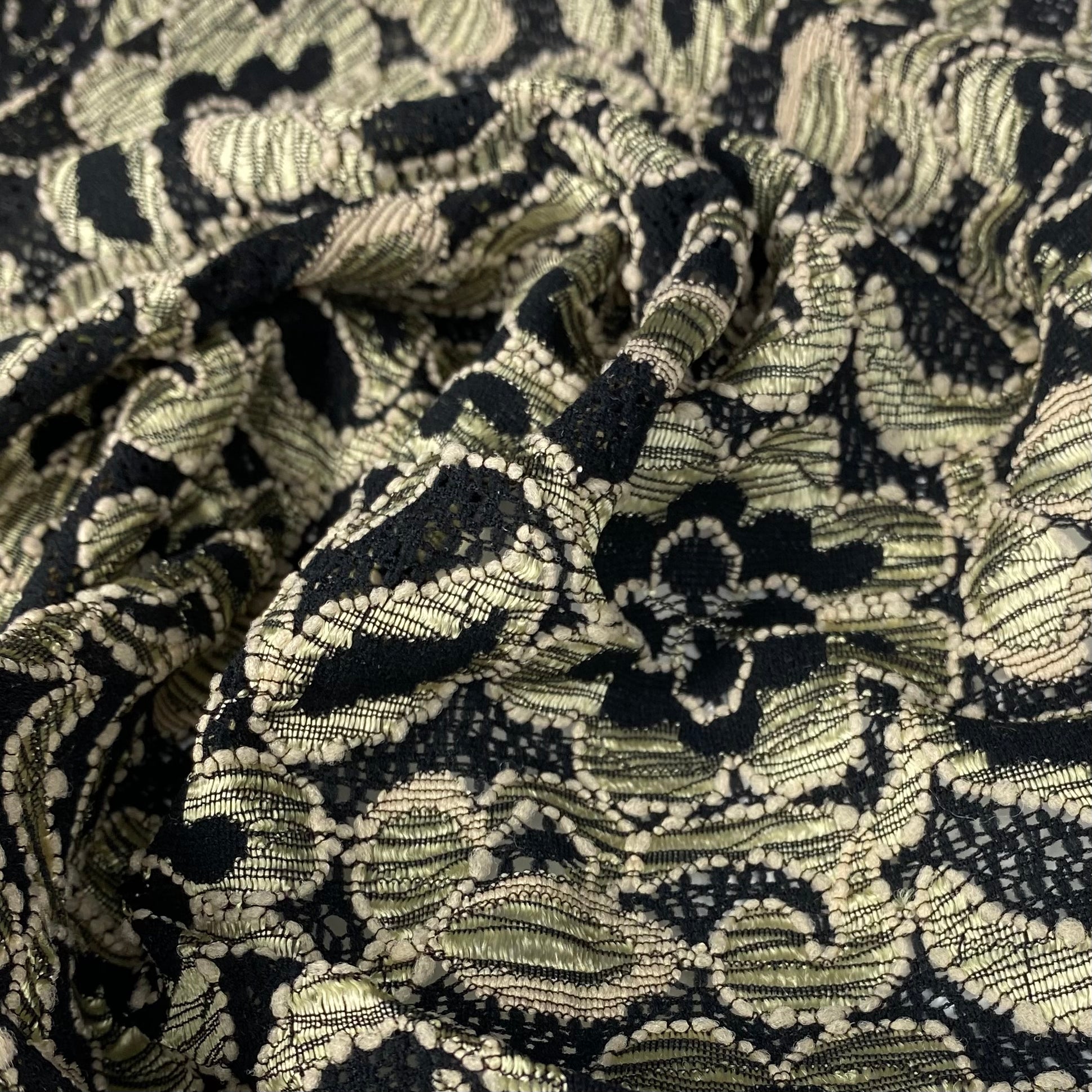 Floral Lace - Black/Beige