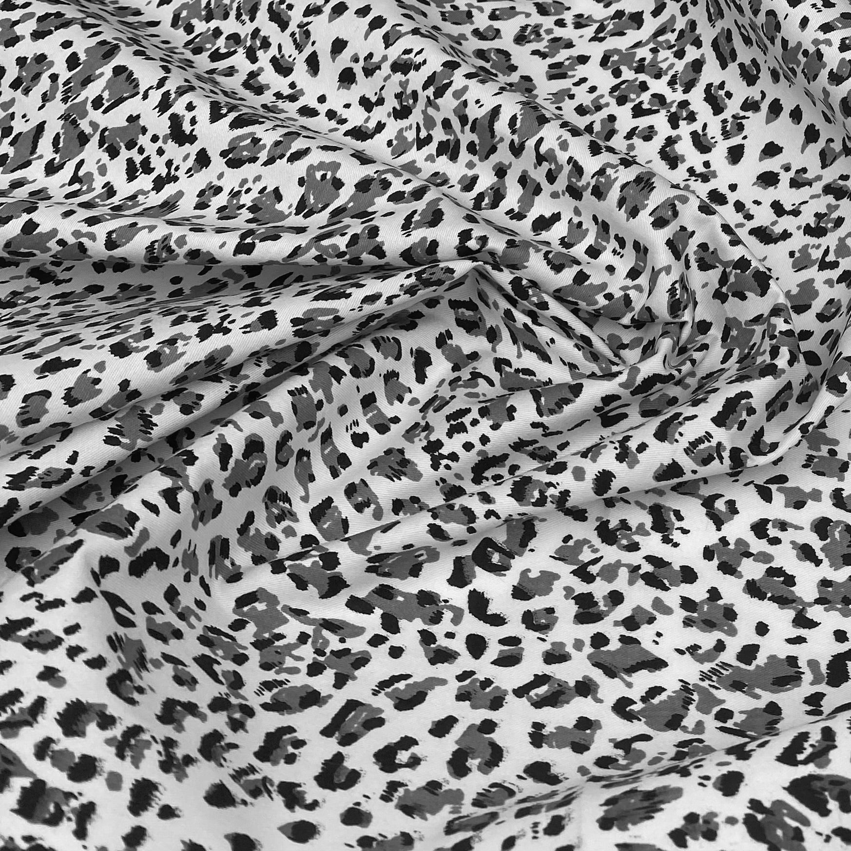 Lightweight Printed Cotton Cheetah - White/Black/Grey