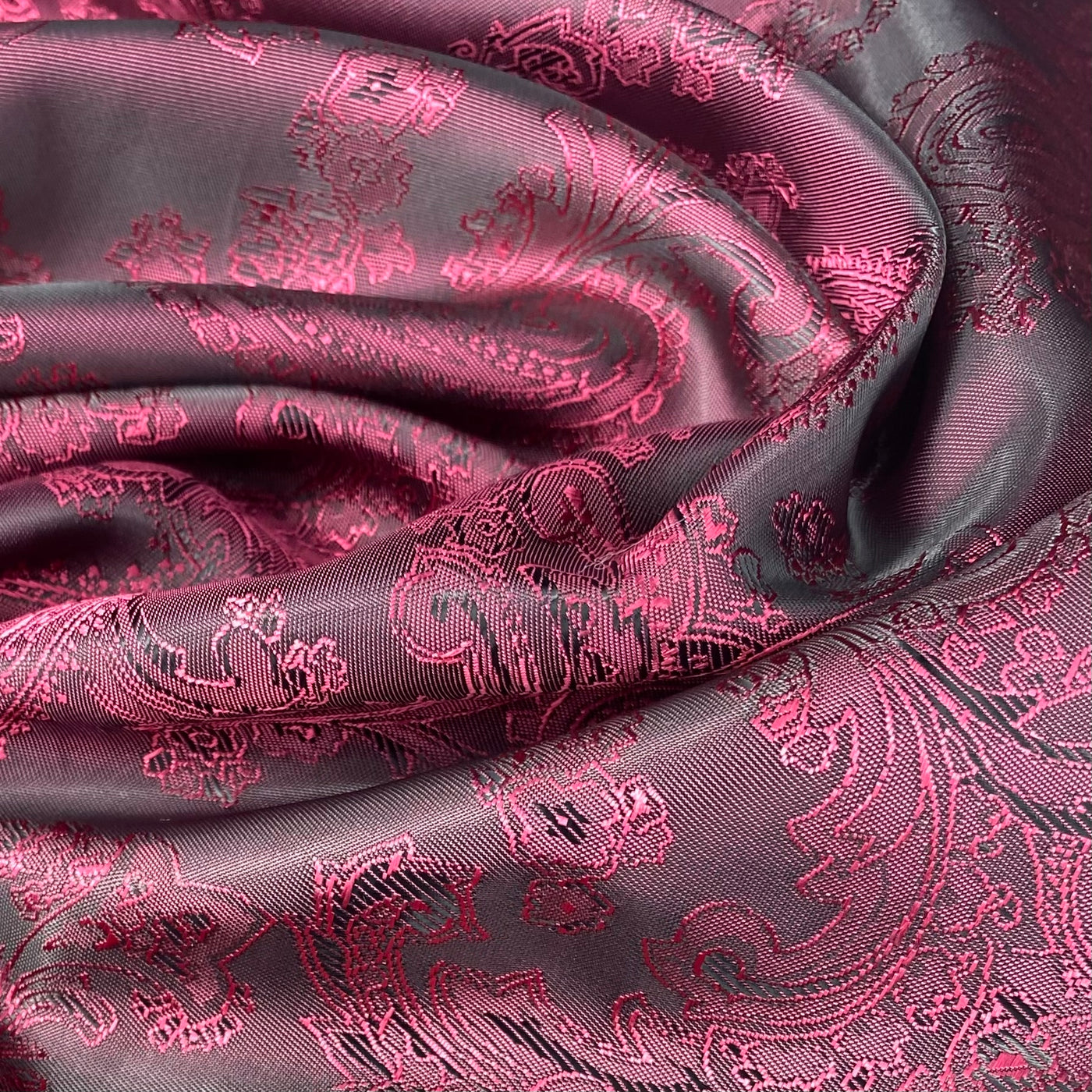 Two Tone Paisley Jacquard Lining - Pink/Black
