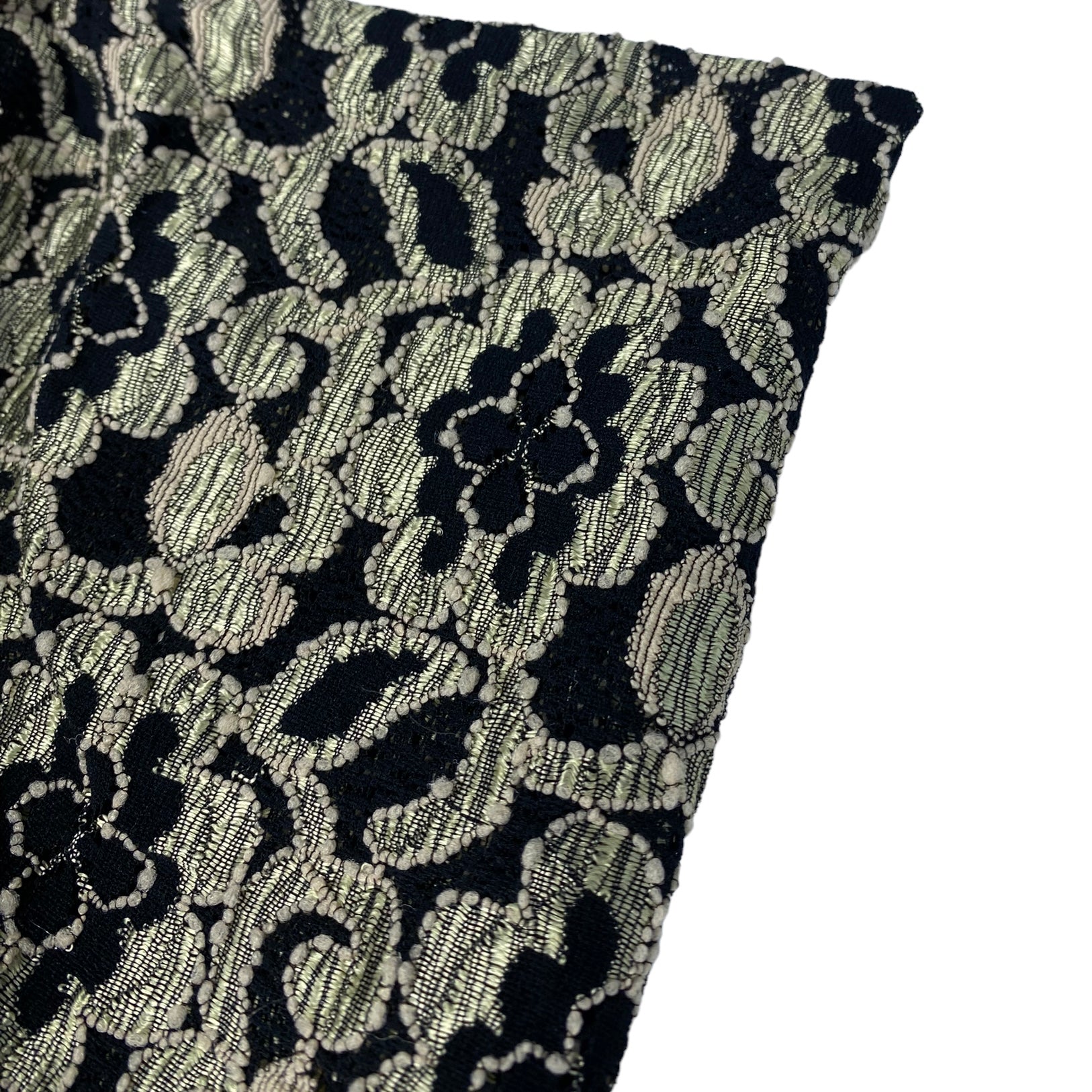 Floral Lace - Black/Beige