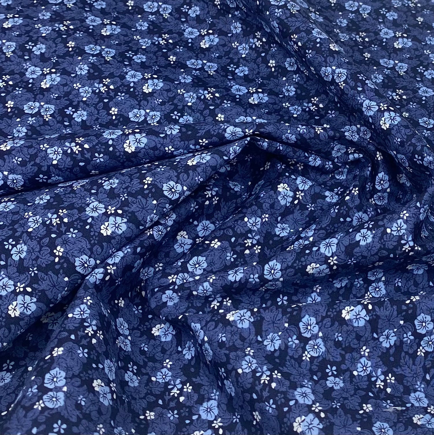 Small Floral Lightweight Printed Cotton - Navy/LightBlue/White