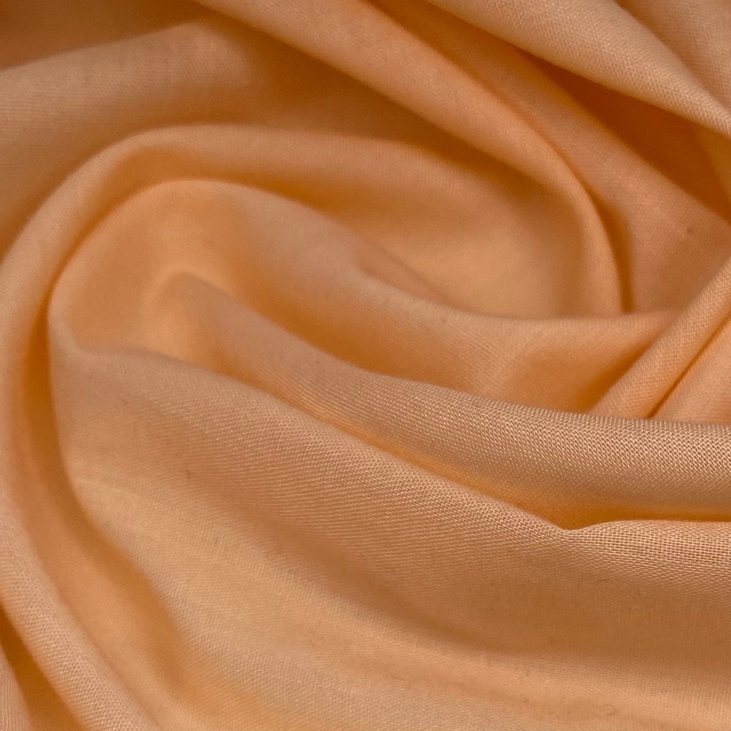 Poly/Cotton Broadcloth 44” - Peach