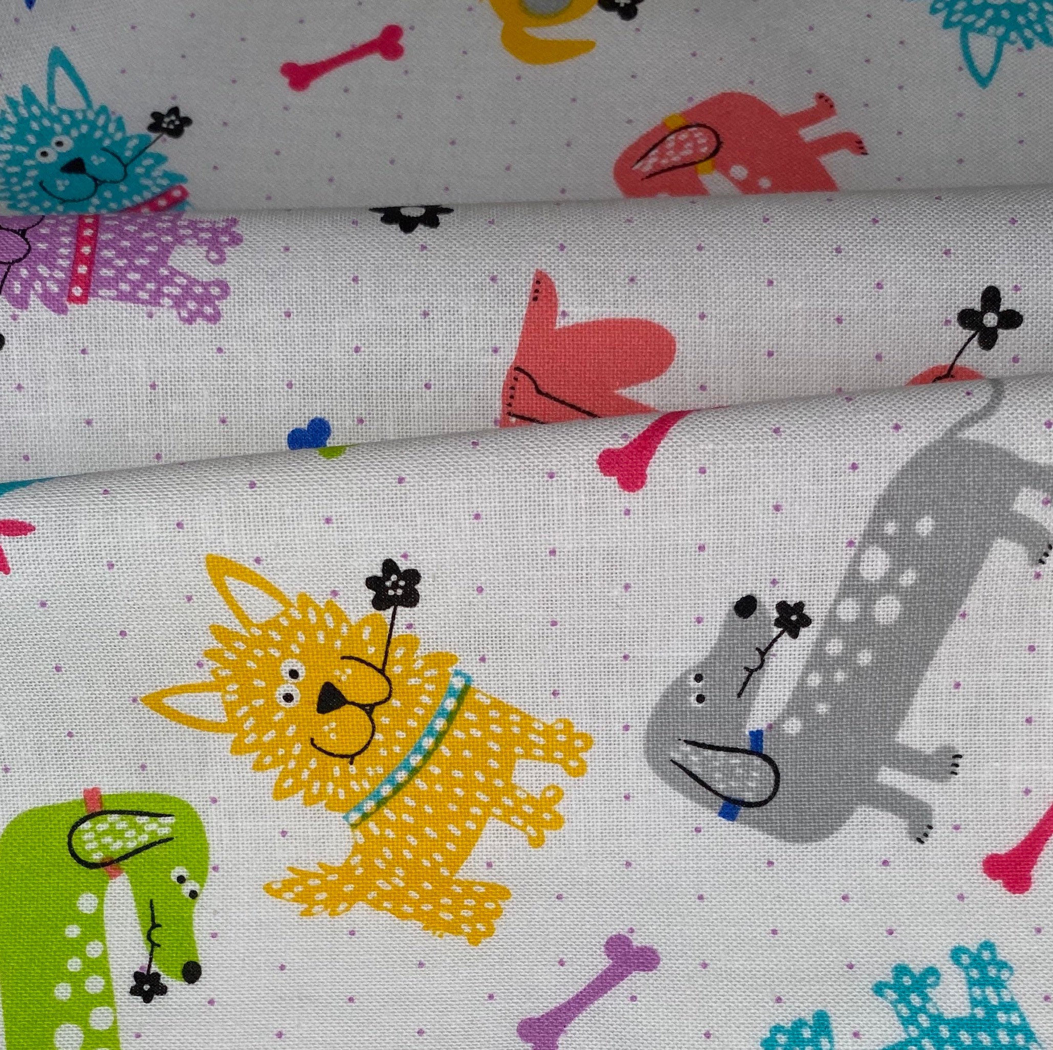 Quilting Cotton - Dogs Love Bones