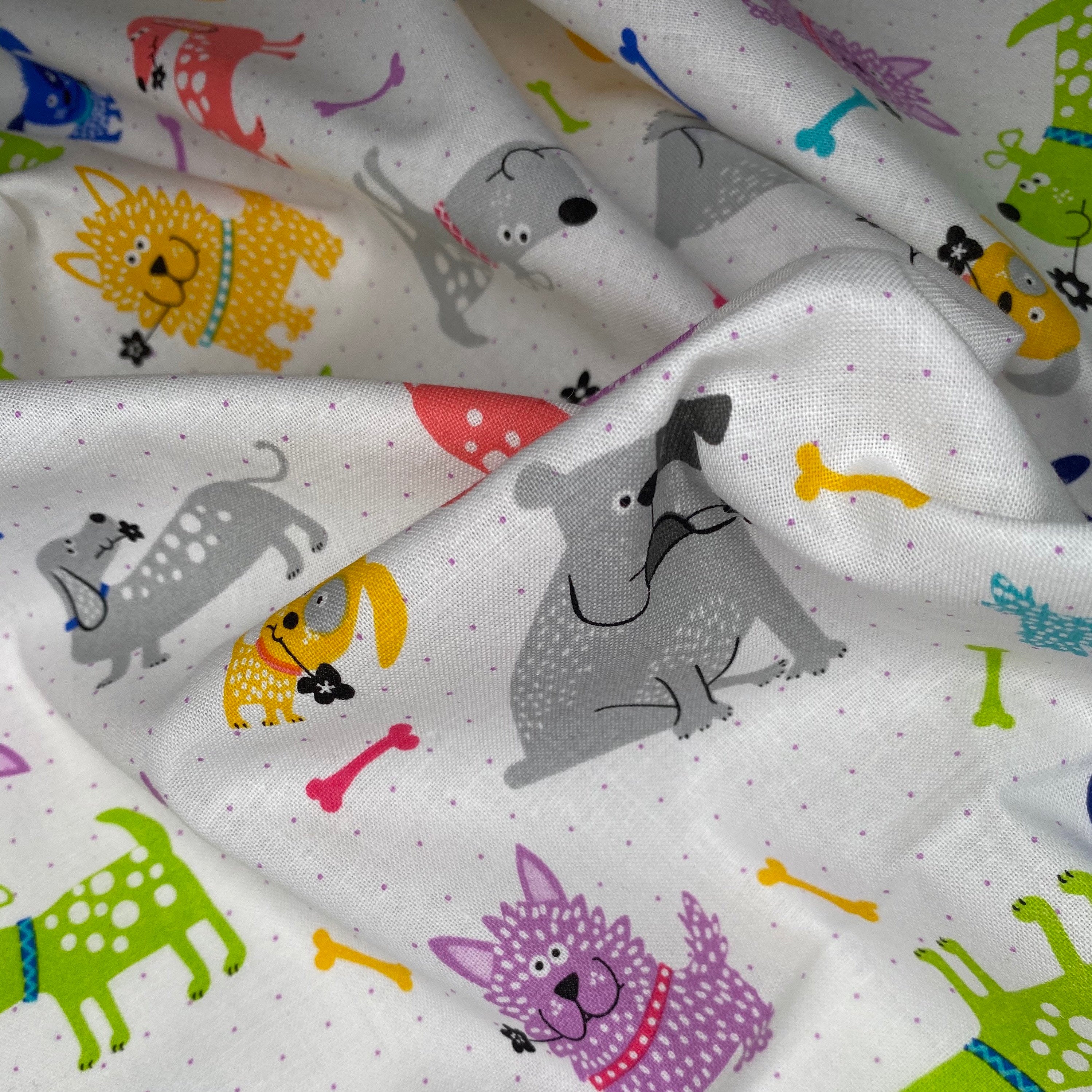 Quilting Cotton - Dogs Love Bones