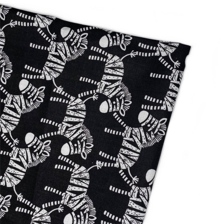 Quilting Cotton - Zebra - Black/White