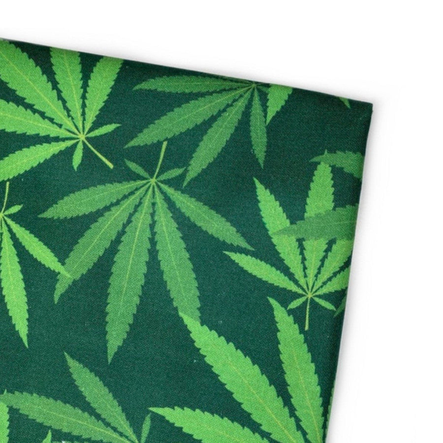 Quilting Cotton - Leaf Print - 44” - Green