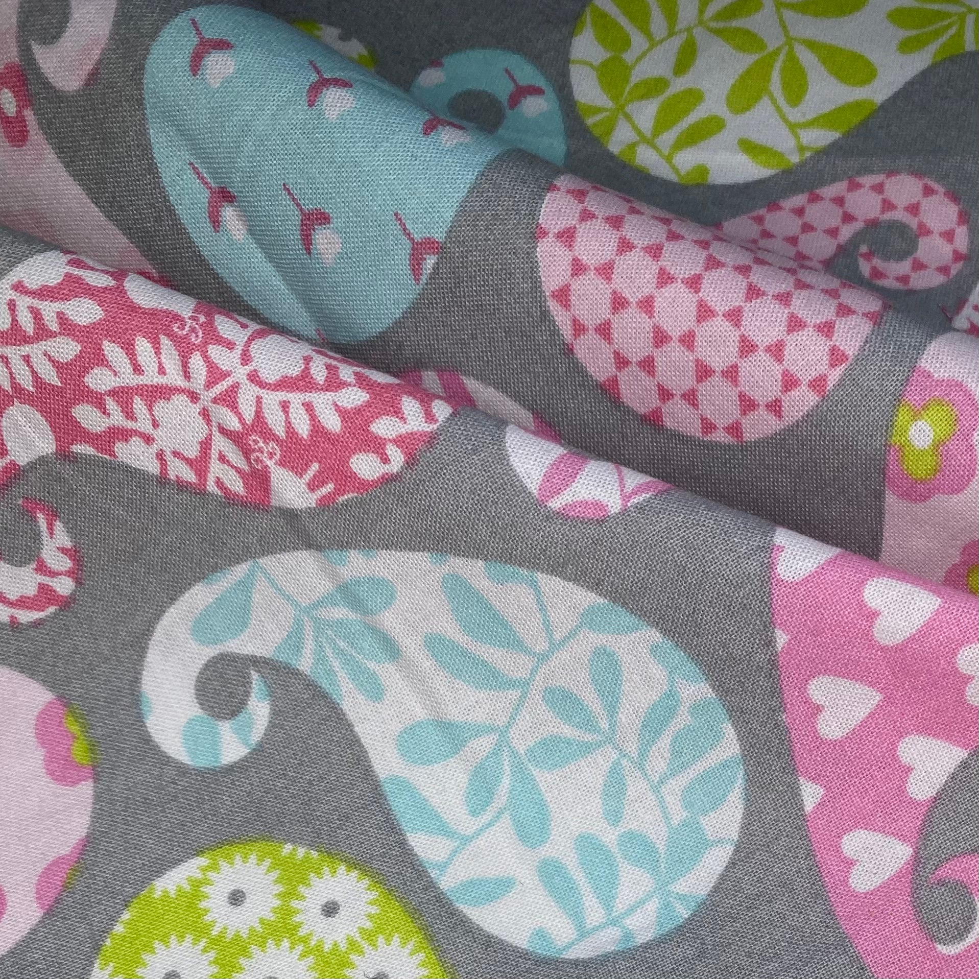 Quilting Cotton - Paisley - Grey