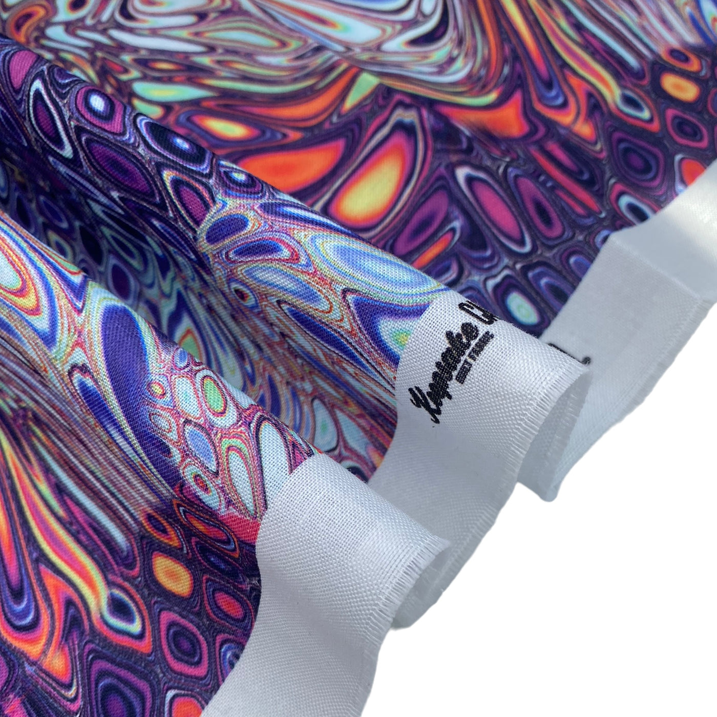 Quilting Cotton - Psychedelic Water Colour Print