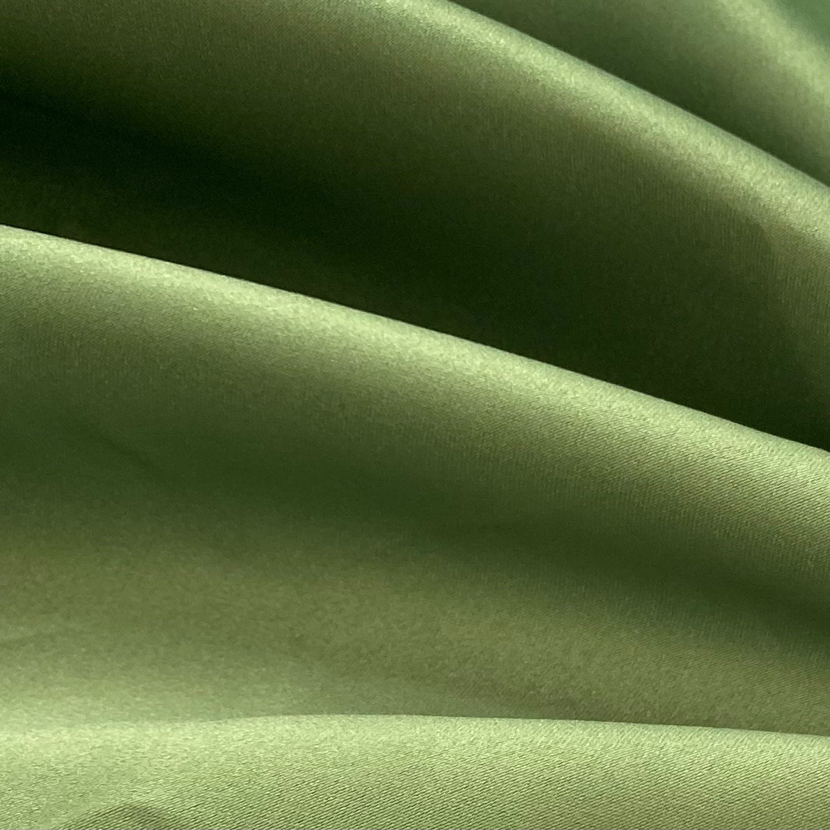 Peau De Soie - Matte Satin - Green