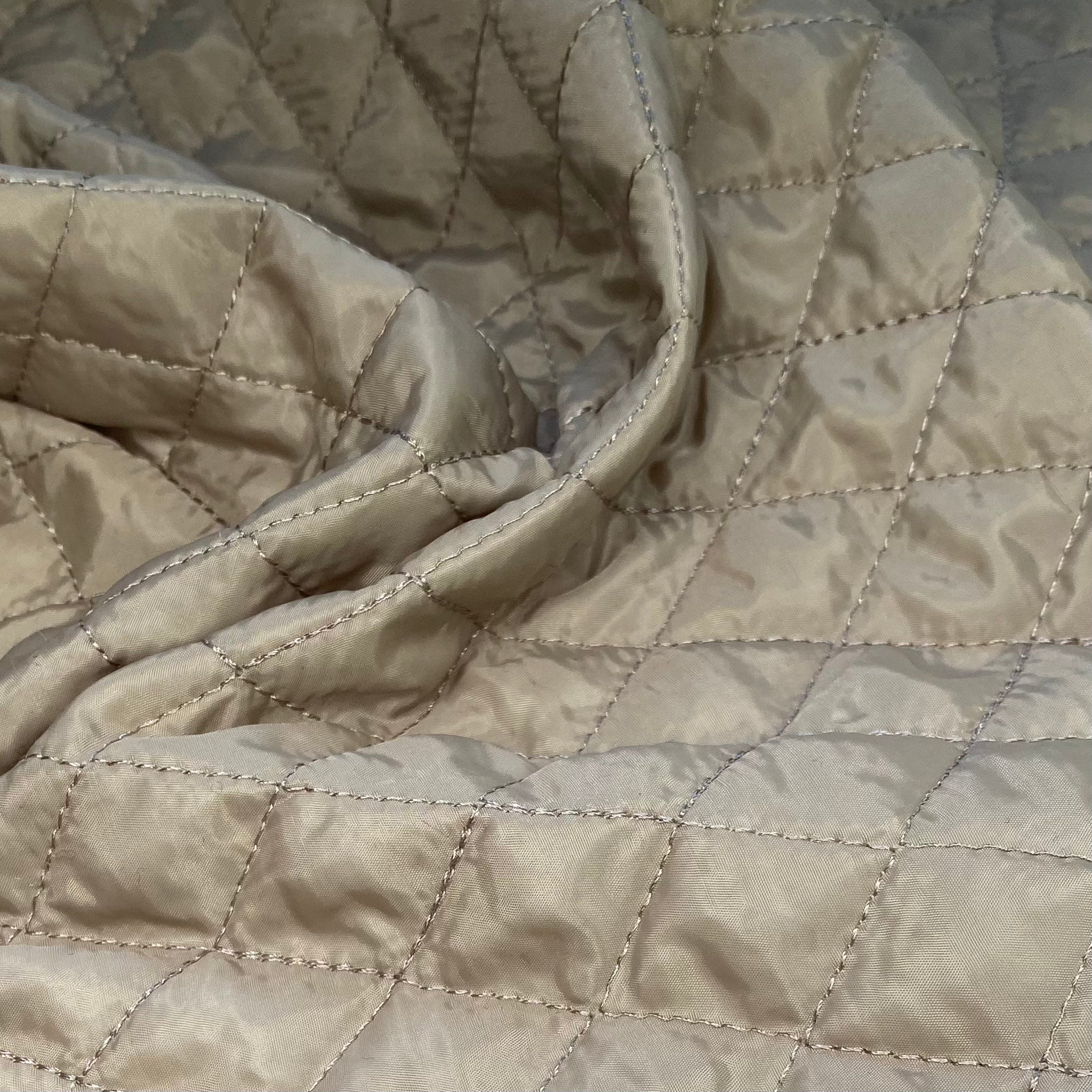 Quilted Nylon - Diamonds - Beige