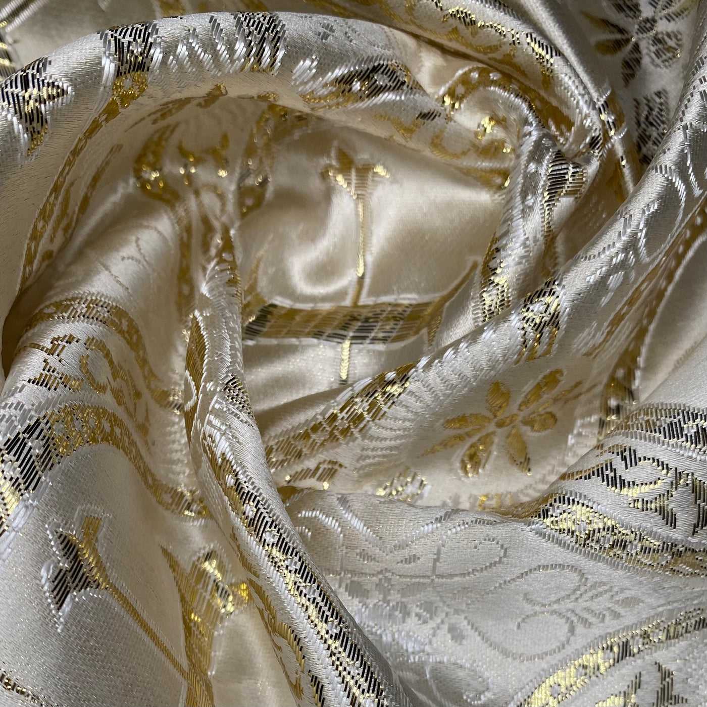 Metallic Cross Polyester Brocade - Gold/White