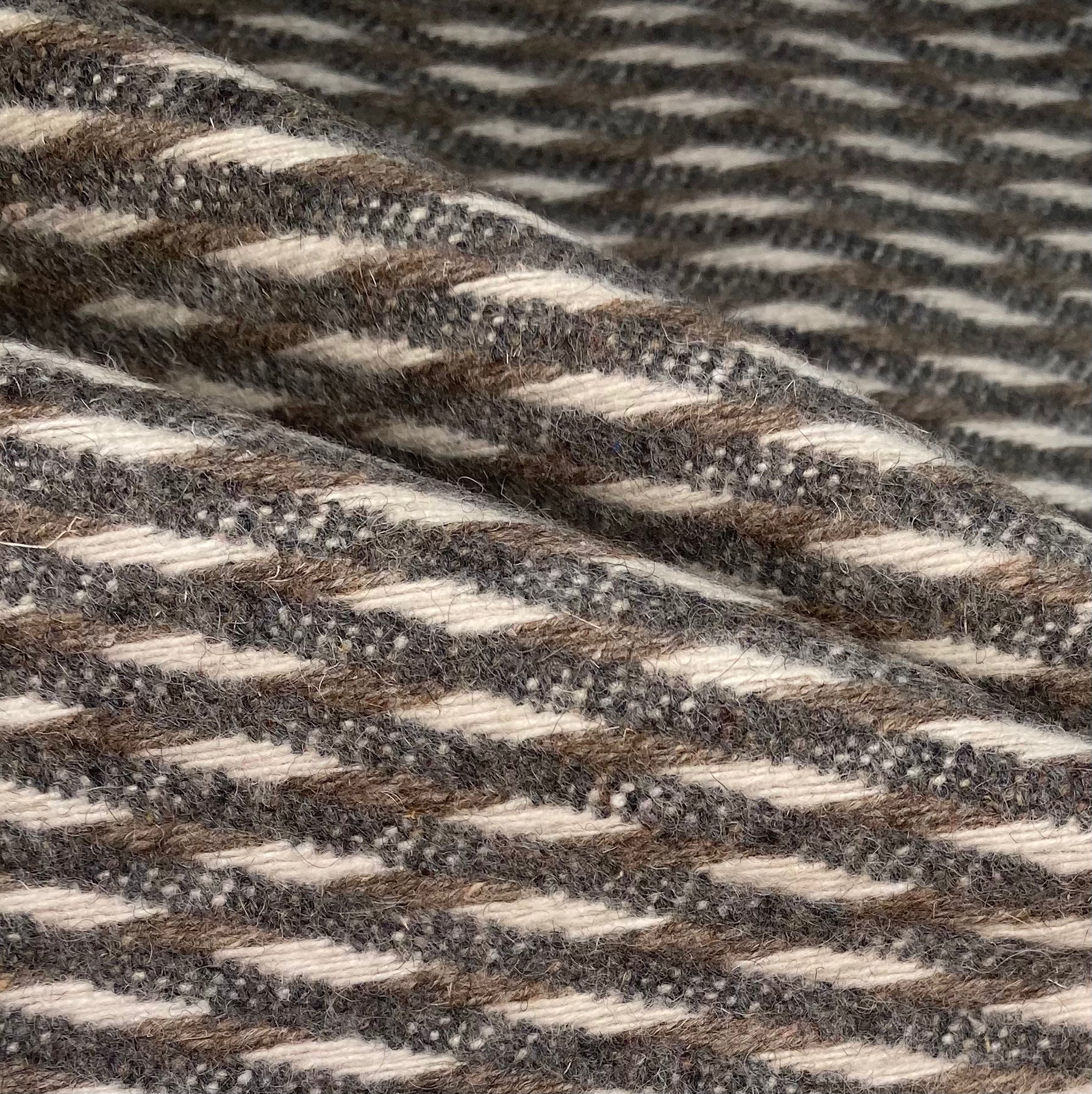 Patterned Wool Coating Diagonal Stripes - Grey/Cream/Brown