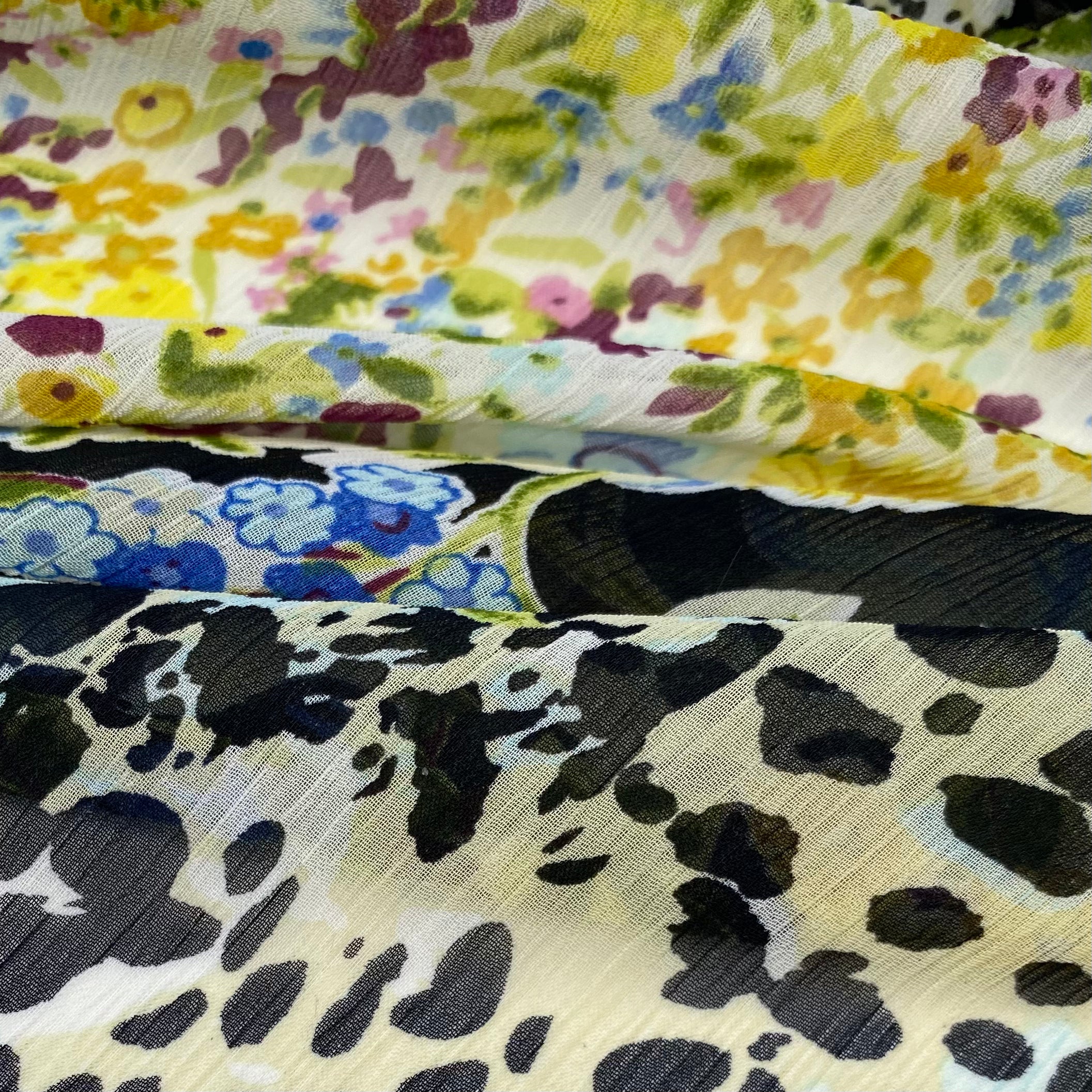 Crinkled Printed Polyester Chiffon - Floral - Blue/Yellow/Black/White